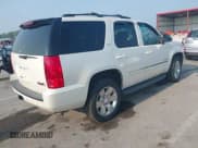 ✅ 2010 GMC Yukon SLT • VIN: 1GKUKCE02AR282018 • Lot: 42873586. Listed on IAAI with 200,205 mi. Free auction sales archive from the USA and detailed vehicle history report at DreamBid. Image 4.
