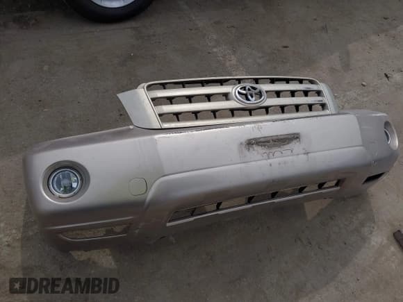 ✅ 2004 Toyota Highlander • VIN: JTEDP21A540006605 • Lot: 43101062. Wystawiony na IAAI z przebiegiem 133 113 mil. Bezpłatny archiwum sprzedaży aukcyjnych z USA i szczegółowy raport historii pojazdu na DreamBid. Zdjęcie 12.