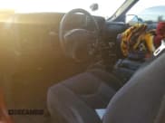 ✅ 2005 Chevrolet Silverado 1500 Z71 • VIN: 2GCEK13T051400762 • Лот: 80939244. Опубликован ранее на Copart с пробегом Не указан. Бесплатный доступ к архиву аукционных продаж из США и подробный отчёт об истории автомобиля на DreamBid. Изображение 8.