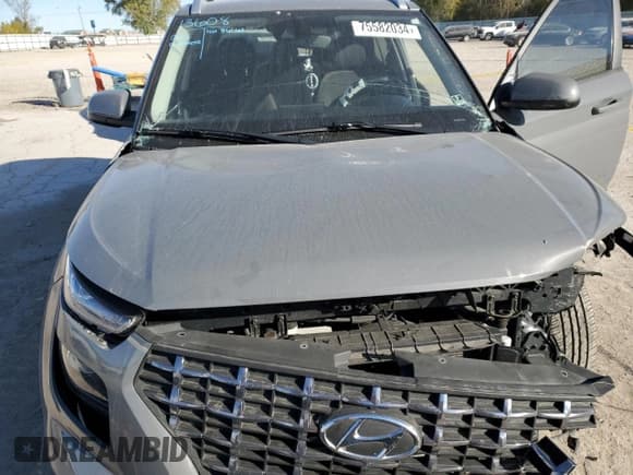 ✅ 2021 Hyundai Venue SEL • VIN: KMHRC8A31MU126366 • Lot: 75582034. Wystawiony na Copart z przebiegiem 49 295 mil. Bezpłatny archiwum sprzedaży aukcyjnych z USA i szczegółowy raport historii pojazdu na DreamBid. Zdjęcie 11.