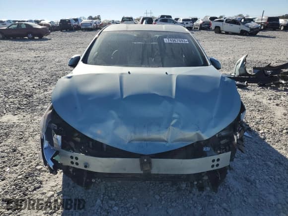 ✅ 2019 Chevrolet Volt LT • VIN: 1G1RA6S59KU126961 • Lot: 74967693. Wystawiony na Copart z przebiegiem 19 822 mil. Bezpłatny archiwum sprzedaży aukcyjnych z USA i szczegółowy raport historii pojazdu na DreamBid. Zdjęcie 5.