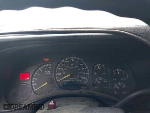 ✅ 2000 Chevrolet Silverado 1500 LS • VIN: 2GCEK19T9Y1331453 • Lot: 42671687. Wystawiony na IAAI z przebiegiem 233 675 mil mil. Skorzystaj z bezpłatnego archiwum sprzedaży aukcyjnych z USA i zobacz szczegółowy raport historii pojazdu na DreamBid. Zdjęcie 7.