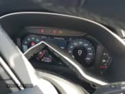 ✅ 2022 Audi Q3 Premium • VIN: WA1AUCF39N1001722 • Лот: 86718215. Опубликован ранее на Copart с пробегом 31 722 миль. Бесплатный доступ к архиву аукционных продаж из США и подробный отчёт об истории автомобиля на DreamBid. Изображение 9.