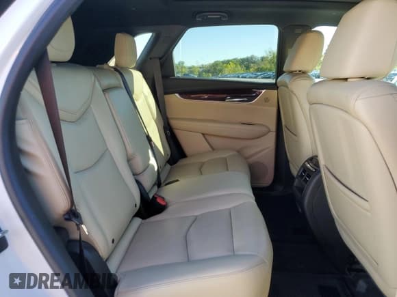 ✅ 2017 Cadillac XT5 Luxury AWD • VIN: 1GYKNDRS5HZ119623 • Lot: 86105375. Wystawiony na Copart z przebiegiem 77 270 mil. Bezpłatny archiwum sprzedaży aukcyjnych z USA i szczegółowy raport historii pojazdu na DreamBid. Zdjęcie 11.