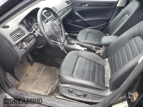 ✅ 2013 Volkswagen Passat SE • VIN: 1VWBH7A38DC074531 • Lot: 92844725. Listed on Copart with 84,862 mi. Free auction sales archive from the USA and detailed vehicle history report at DreamBid. Image 7.