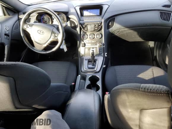 2013 Hyundai Genesis Coupe 2.0T с VIN KMHHT6KD3DU099193, выставлен на аукционе Copart как лот 89176805 с пробегом 156 460 миль миль и На запчасти • Non repairable. История ставок и продаж доступна на DreamBid. Изображение 8.