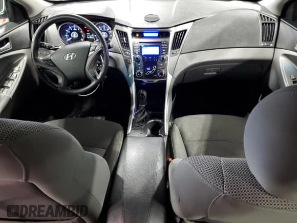 ✅ 2013 Hyundai Sonata GLS • VIN: 5NPEB4AC3DH533856 • Lot: 72241214. Listed on Copart with 182,095 mi. Free auction sales archive from the USA and detailed vehicle history report at DreamBid. Image 8.