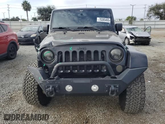 ✅ 2013 Jeep Wrangler Unlimited Sahara • VIN: 1C4HJWEG7DL550003 • Lot: 70385465. Listed on Copart with 181,771 mi. Free auction sales archive from the USA and detailed vehicle history report at DreamBid. Image 5.