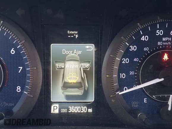 ✅ 2016 Toyota Sienna XLE • VIN: 5TDYK3DC1GS728176 • Лот: 40878539. Опубликован ранее на IAAI с пробегом 360 030 миль. Бесплатный доступ к архиву аукционных продаж из США и подробный отчёт об истории автомобиля на DreamBid. Изображение 15.