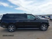 ✅ 2023 Ford Expedition Max Limited • VIN: 1FMJK1K81PEA30365 • Lot: 42047334. Wystawiony na IAAI z przebiegiem 59 471 mil. Bezpłatny archiwum sprzedaży aukcyjnych z USA i szczegółowy raport historii pojazdu na DreamBid. Zdjęcie 14.