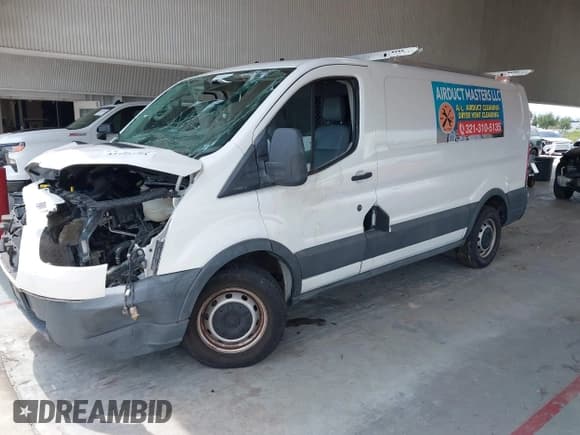 ✅ 2015 Ford Transit Cargo • VIN: 1FTNE1YM1FKA62752 • Лот: 42781723. Опубликован ранее на IAAI с пробегом 191 586 миль. Бесплатный доступ к архиву аукционных продаж из США и подробный отчёт об истории автомобиля на DreamBid. Изображение 2.