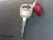 2001 Chevrolet S-10 LS z VIN 1GCCS19W718127089, wystawiony jako IAAI lot #43592974 z przebiegiem 174 783 mil mil oraz . Historia ofert i sprzedaży dostępna na DreamBid. Obrazek 11.