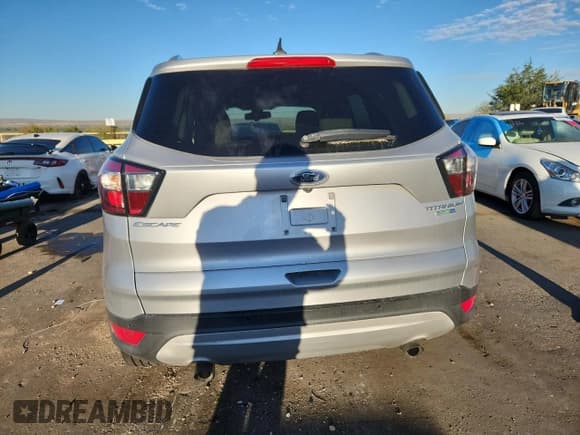 ✅ 2018 Ford Escape Titanium • VIN: 1FMCU9J95JUC89353 • Lot: 81991015. Listed on Copart with Not provided. Free auction sales archive from the USA and detailed vehicle history report at DreamBid. Image 6.