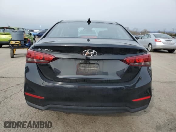 ✅ 2018 Hyundai Accent SE • VIN: 3KPC24A38JE012137 • Лот: 52497675. Опубликован ранее на Copart с пробегом 93 392 миль. Бесплатный доступ к архиву аукционных продаж из США и подробный отчёт об истории автомобиля на DreamBid. Изображение 6.