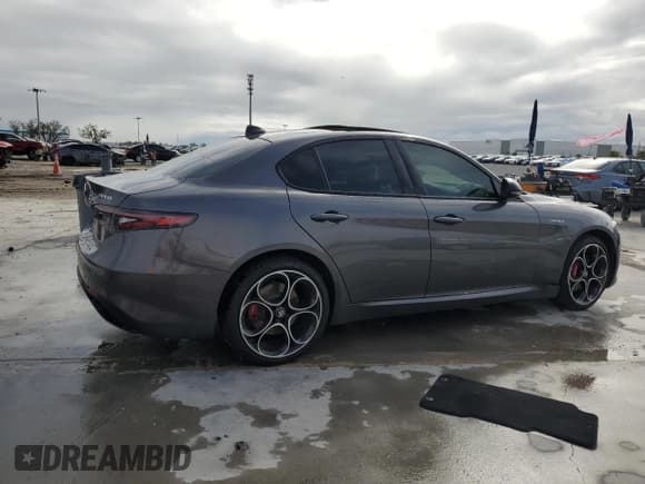 ✅ 2024 Alfa Romeo Giulia Veloce • VIN: ZARFANBN0R7679937 • Lot: 46685725. Listed on Copart with 11,896 mi. Free auction sales archive from the USA and detailed vehicle history report at DreamBid. Image 3.