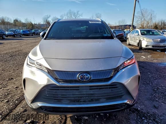 ✅ 2021 Toyota Venza XLE • VIN: JTEAAAAH1MJ061879 • Лот: 93919775. Опубликован ранее на Copart с пробегом 52 195 миль. Бесплатный доступ к архиву аукционных продаж из США и подробный отчёт об истории автомобиля на DreamBid. Изображение 5.