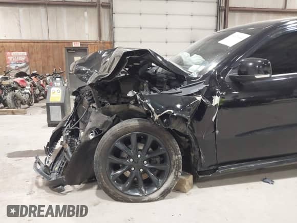 2017 Dodge Durango R/T with VIN 1C4SDJCT9HC945581, listed as a IAAI auction lot 43420044 with 143,365 mi miles and . Bid and sale history available at DreamBid. Image 6.