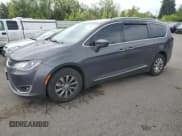 ✅ 2018 Chrysler Pacifica Touring L • VIN: 2C4RC1BG9JR124516 • Лот: 71738455. Опубликован ранее на Copart с пробегом 168 762 миль. Бесплатный доступ к архиву аукционных продаж из США и подробный отчёт об истории автомобиля на DreamBid. Изображение 1.