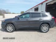 ✅ 2014 Jeep Cherokee Limited • VIN: 1C4PJMDS2EW262606 • Lot: 42115934. Listed on IAAI with 198,589 mi. Free auction sales archive from the USA and detailed vehicle history report at DreamBid. Image 15.