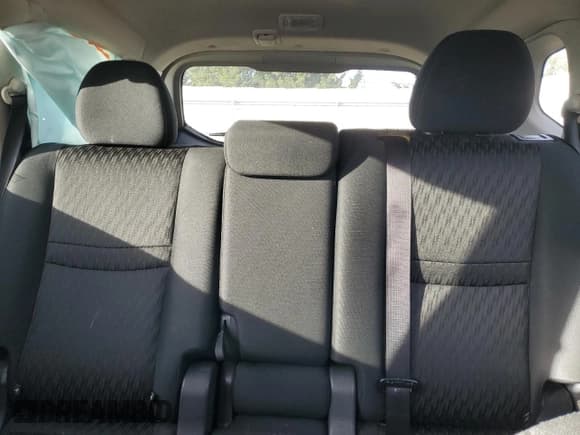 ✅ 2018 Nissan Rogue S • VIN: KNMAT2MV7JP601721 • Лот: 91629315. Опубликован ранее на Copart с пробегом 38 018 миль. Бесплатный доступ к архиву аукционных продаж из США и подробный отчёт об истории автомобиля на DreamBid. Изображение 10.