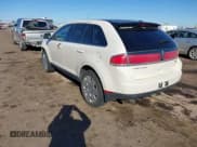✅ 2008 Lincoln MKX • VIN: 2LMDU88C28BJ27751 • Lot: 43588788. Listed on IAAI with 50,537 mi. Free auction sales archive from the USA and detailed vehicle history report at DreamBid. Image 3.