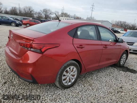 ✅ 2018 Hyundai Accent SE • VIN: 3KPC24A35JE016601 • Лот: 49589695. Опубликован ранее на Copart с пробегом 117 660 миль. Бесплатный доступ к архиву аукционных продаж из США и подробный отчёт об истории автомобиля на DreamBid. Изображение 3.