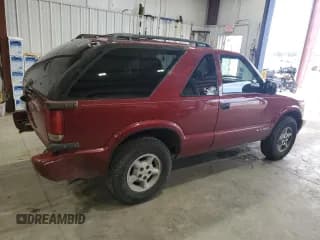 ✅ 1999 Chevrolet Blazer LS • VIN: 1GNCT18W7XK193241 • Lot: 69390194. Wystawiony na Copart z przebiegiem 188 720 mil. Bezpłatny archiwum sprzedaży aukcyjnych z USA i szczegółowy raport historii pojazdu na DreamBid. Zdjęcie 3.