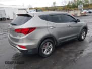 ✅ 2018 Hyundai Santa Fe 2.4L • VIN: 5NMZTDLB2JH095519 • Лот: 43462708. Опубликован ранее на IAAI с пробегом 87 498 миль. Бесплатный доступ к архиву аукционных продаж из США и подробный отчёт об истории автомобиля на DreamBid. Изображение 4.