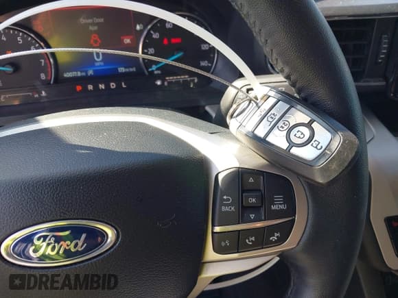 ✅ 2024 Ford Explorer XLT • VIN: 1FMSK8DH4RGA03484 • Lot: 43316212. Wystawiony na IAAI z przebiegiem 40 077 mil. Bezpłatny archiwum sprzedaży aukcyjnych z USA i szczegółowy raport historii pojazdu na DreamBid. Zdjęcie 11.