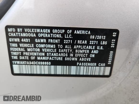 ✅ 2013 Volkswagen Passat S • VIN: 1VWAH7A34DC038850 • Lot: 71572515. Wystawiony na Copart z przebiegiem 39 712 mil. Bezpłatny archiwum sprzedaży aukcyjnych z USA i szczegółowy raport historii pojazdu na DreamBid. Zdjęcie 13.