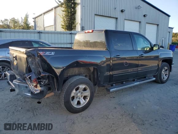 ✅ 2015 Chevrolet Silverado 1500 LT • VIN: 3GCUKREC4FG264605 • Lot: 92368965. Listed on Copart with 190,012 mi. Free auction sales archive from the USA and detailed vehicle history report at DreamBid. Image 3.