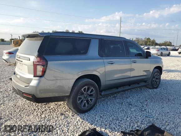 ✅ 2023 Chevrolet Suburban Z71 • VIN: 1GNSKDKD9PR516753 • Lot: 89479195. Listed on Copart with 25,796 mi. Free auction sales archive from the USA and detailed vehicle history report at DreamBid. Image 3.