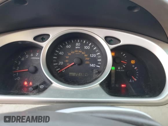 ✅ 2004 Toyota Highlander • VIN: JTEGP21A940031133 • Lot: 68747605. Wystawiony na Copart z przebiegiem 201 384 mil. Bezpłatny archiwum sprzedaży aukcyjnych z USA i szczegółowy raport historii pojazdu na DreamBid. Zdjęcie 9.