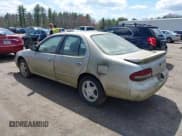 ✅ 1997 Nissan Altima XE • VIN: 1N4BU31D8VT205299 • Lot: 42081935. Listed on IAAI with 235,426 mi. Free auction sales archive from the USA and detailed vehicle history report at DreamBid. Image 3.