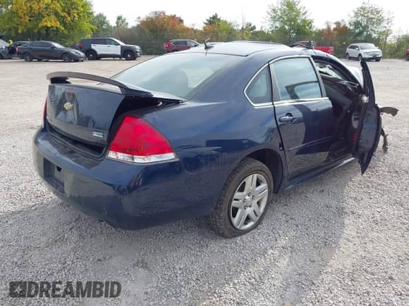 2012 Chevrolet Impala LT Retail с VIN 2G1WB5E39C1189253, выставлен на аукционе IAAI как лот 43343731 с пробегом Не указан миль и . История ставок и продаж доступна на DreamBid. Изображение 4.