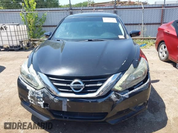 ✅ 2017 Nissan Altima S • VIN: 1N4AL3AP9HN341894 • Lot: 43011504. Listed on IAAI with 112,872 mi. Free auction sales archive from the USA and detailed vehicle history report at DreamBid. Image 13.