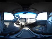 ✅ 1999 GMC Suburban • VIN: 3GKEC16R7XG527908 • Лот: 41657788. Опубликован ранее на IAAI с пробегом 216 894 миль. Бесплатный доступ к архиву аукционных продаж из США и подробный отчёт об истории автомобиля на DreamBid. Изображение 18.