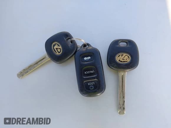 ✅ 1998 Lexus ES 300 • VIN: JT8BF28G3W0144461 • Lot: 42853806. Listed on IAAI with 399,203 mi. Free auction sales archive from the USA and detailed vehicle history report at DreamBid. Image 11.