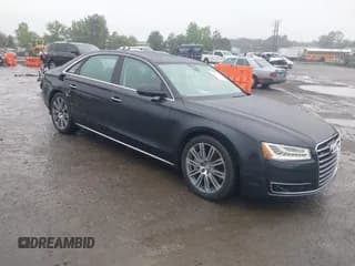✅ 2015 Audi A8 4.0T • VIN: WAU32AFD2FN026356 • Lot: 42330082. Wystawiony na IAAI z przebiegiem 44 857 mil. Bezpłatny archiwum sprzedaży aukcyjnych z USA i szczegółowy raport historii pojazdu na DreamBid. Zdjęcie 1.