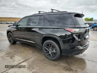 2020 Chevrolet Traverse Premier z VIN 1GNEVKKW4LJ210367, wystawiony jako Copart lot #82106205 z przebiegiem 188 087 mil mil oraz Szkoda całkowita • Salvage title. Historia ofert i sprzedaży dostępna na DreamBid. Obrazek 2.