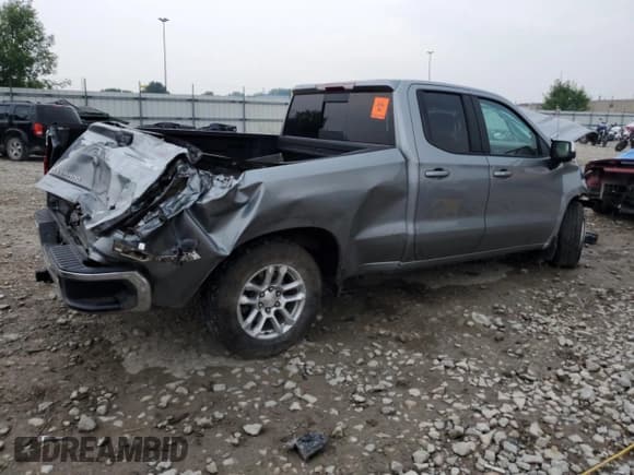 ✅ 2024 Chevrolet Silverado 1500 • VIN: 1GCVDDE86RZ100399 • Лот: 66282075. Опубликован ранее на Copart с пробегом 44 253 миль. Бесплатный доступ к архиву аукционных продаж из США и подробный отчёт об истории автомобиля на DreamBid. Изображение 3.