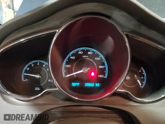 ✅ 2012 Chevrolet Malibu 1LT • VIN: 1G1ZC5E04CF225777 • Lot: 80129234. Wystawiony na Copart z przebiegiem 39 062 mil. Bezpłatny archiwum sprzedaży aukcyjnych z USA i szczegółowy raport historii pojazdu na DreamBid. Zdjęcie 9.