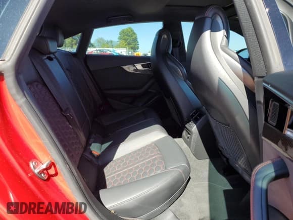 ✅ 2022 Audi RS 5 Sportback • VIN: WUAAWCF57NA901099 • Лот: 85764915. Опубликован ранее на Copart с пробегом 37 522 миль. Бесплатный доступ к архиву аукционных продаж из США и подробный отчёт об истории автомобиля на DreamBid. Изображение 10.