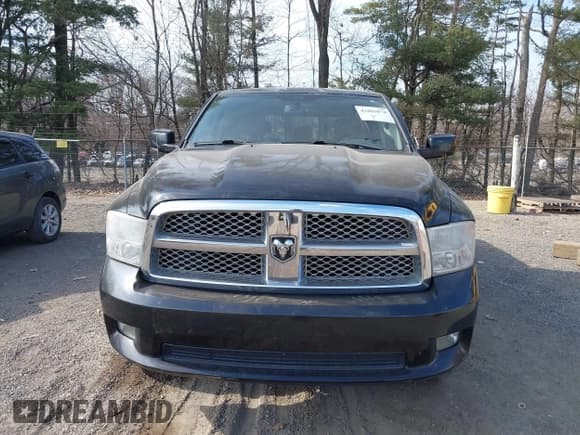 ✅ 2009 Dodge 1500 Laramie • VIN: 1D3HV13TX9S706949 • Lot: 41803074. Wystawiony na IAAI z przebiegiem 144 047 mil. Bezpłatny archiwum sprzedaży aukcyjnych z USA i szczegółowy raport historii pojazdu na DreamBid. Zdjęcie 13.