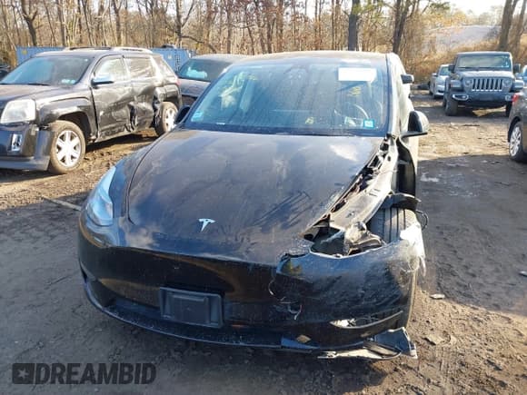 ✅ 2023 Tesla Model Y Performance • VIN: 7SAYGDEF9PF921411 • Лот: 41441726. Опубликован ранее на IAAI с пробегом 64 575 миль. Бесплатный доступ к архиву аукционных продаж из США и подробный отчёт об истории автомобиля на DreamBid. Изображение 12.