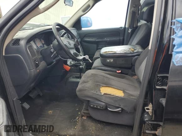 ✅ 2003 Dodge 1500 ST • VIN: 1D7HU18N03S224901 • Лот: 70574804. Опубликован ранее на Copart с пробегом Не указан. Бесплатный доступ к архиву аукционных продаж из США и подробный отчёт об истории автомобиля на DreamBid. Изображение 7.