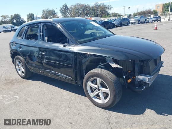 ✅ 2023 Audi Q5 Premium • VIN: WA1ABAFY6P2097554 • Лот: 43296004. Опубликован ранее на IAAI с пробегом 12 780 миль. Бесплатный доступ к архиву аукционных продаж из США и подробный отчёт об истории автомобиля на DreamBid. Изображение 1.