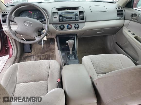 ✅ 2002 Toyota Camry LE • VIN: 4T1BE32K32U572200 • Lot: 82237535. Listed on Copart with 119,959 mi. Free auction sales archive from the USA and detailed vehicle history report at DreamBid. Image 8.