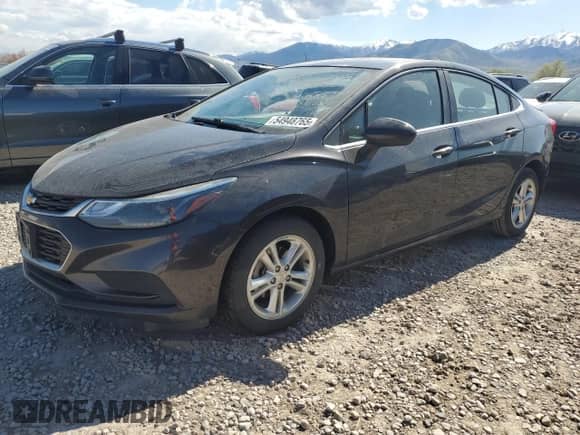 2017 Chevrolet Cruze LT с VIN 1G1BG5SE8H7234473, выставлен на аукционе Copart как лот 54948765 с пробегом 52 136 миль миль и Списание • Salvage title. История ставок и продаж доступна на DreamBid. Изображение 1.