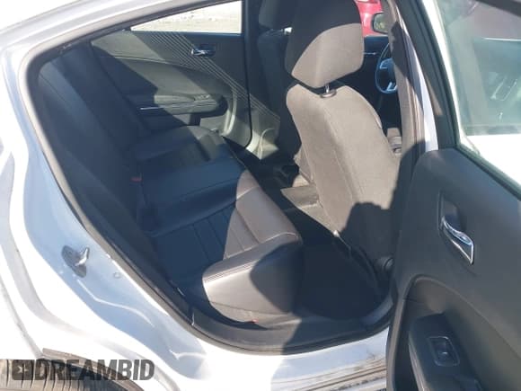 ✅ 2014 Dodge Charger Police • VIN: 2C3CDXAT0EH362405 • Lot: 43716806. Listed on IAAI with 118,544 mi. Free auction sales archive from the USA and detailed vehicle history report at DreamBid. Image 8.